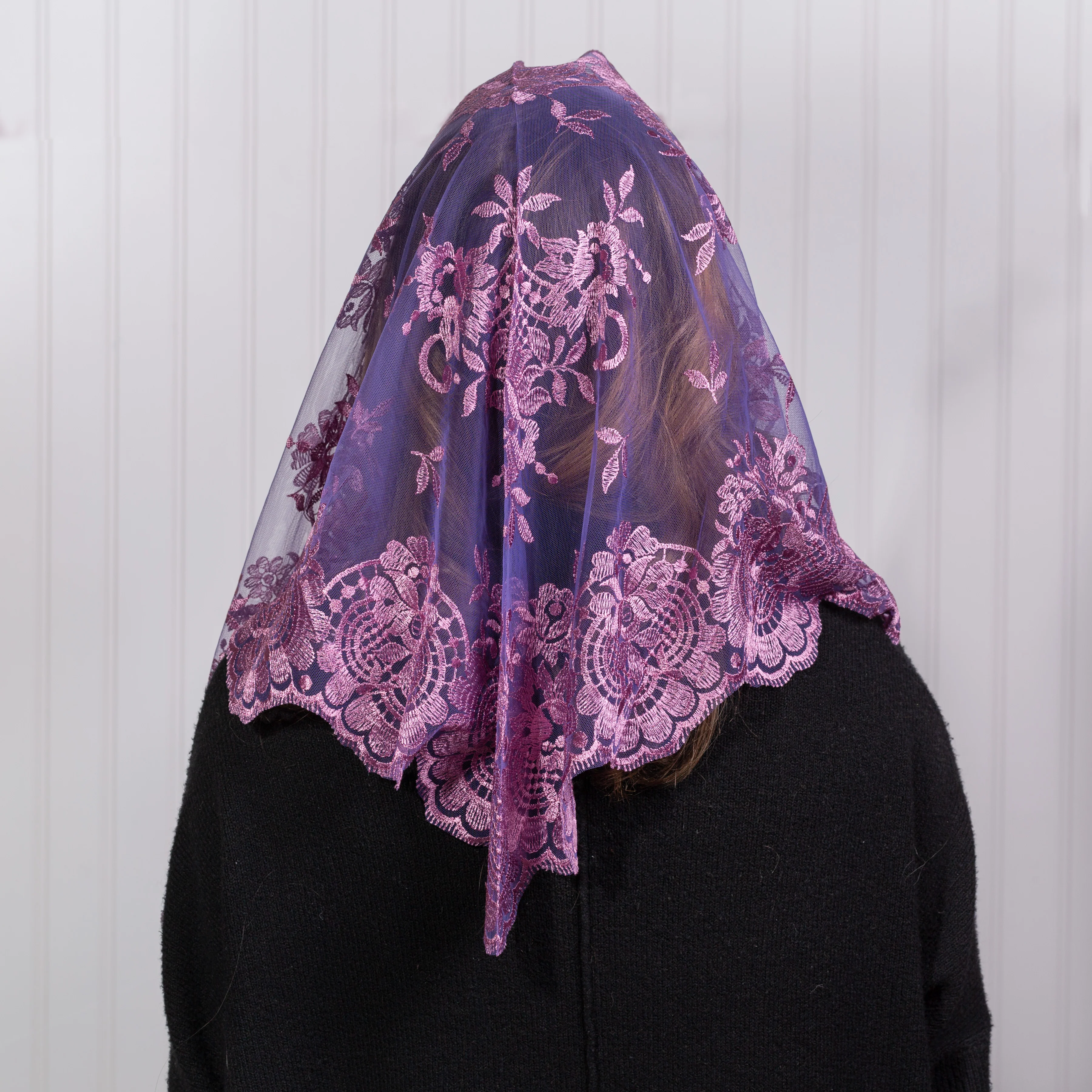 Eva Spanish Lace Chapel Veil - Multiple Colors - Image 11
