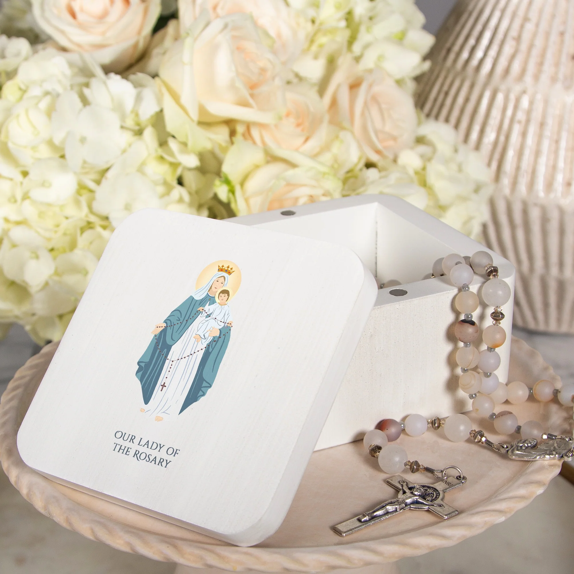 Our Lady of the Rosary White Magnetic box