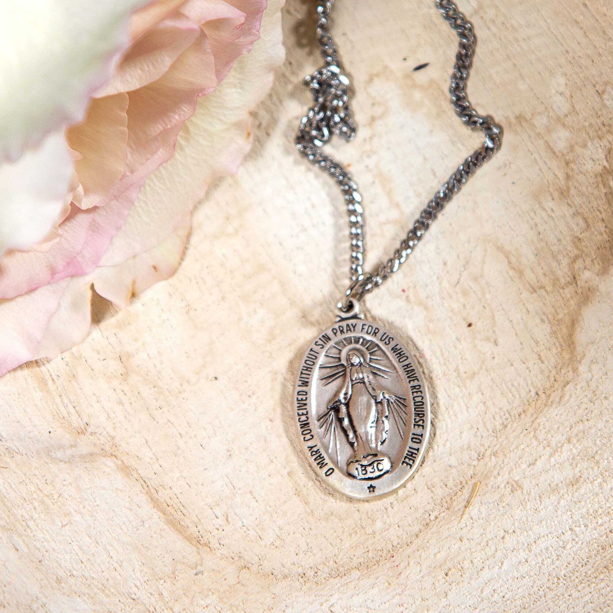 Sterling Silver Miraculous Medal on 20" Chain